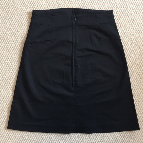 French Connection skirt - Picture 2 of 5